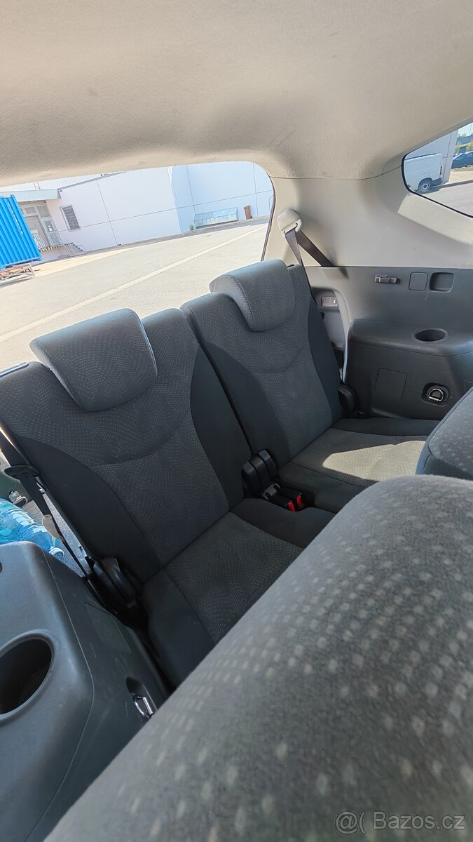 Toyota Prius+ Plus, 7 míst, LPG - 8