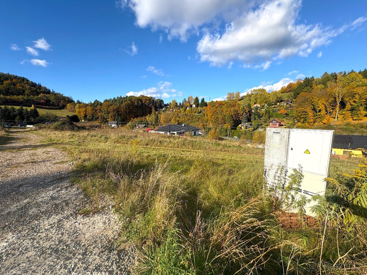 Prodej stavebního pozemku 873 m², Náchod - 8