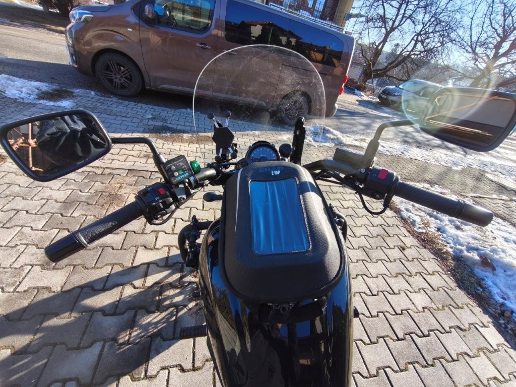 Kawasaki Vulcan S (EN 650) - 8