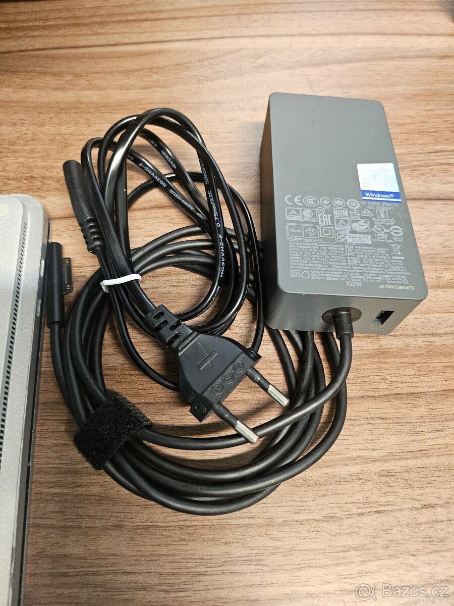 Microsoft Surface Laptop Studio - 8