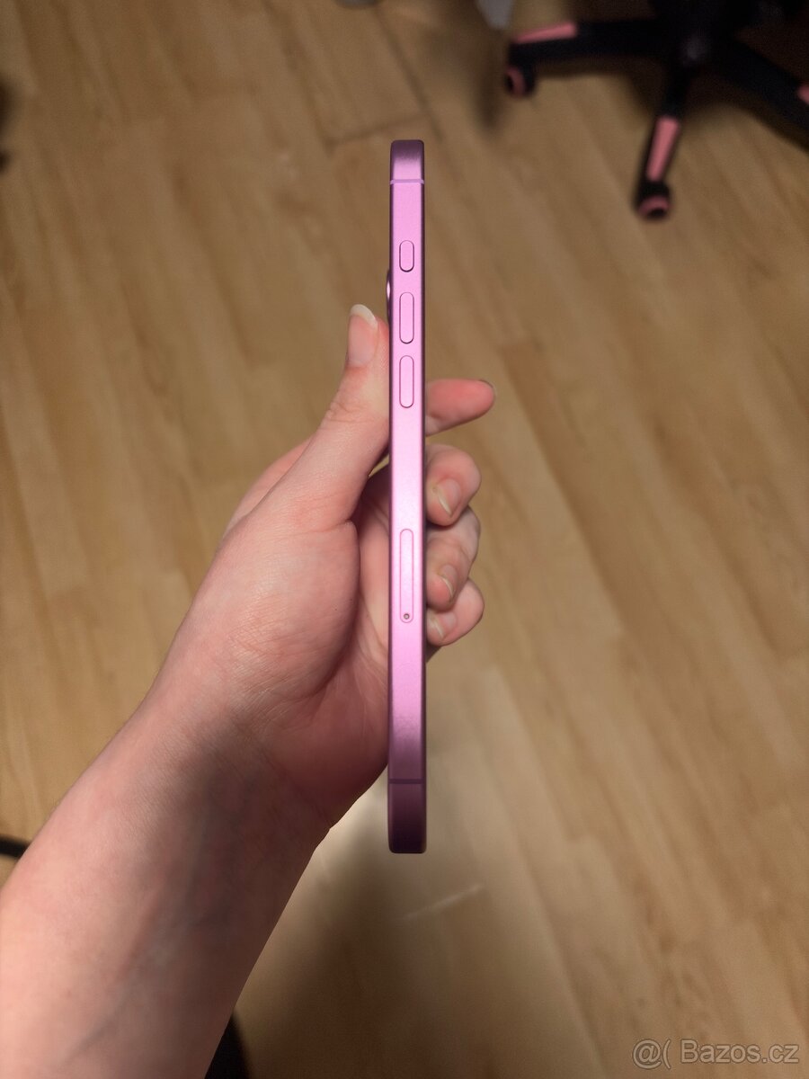 iPhone 16 Plus 256 GB - 8