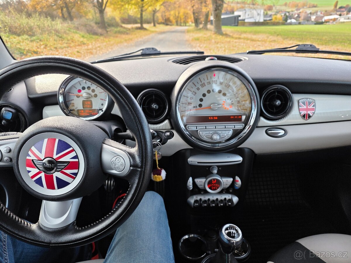 Mini Cooper S Camden 50 - 8