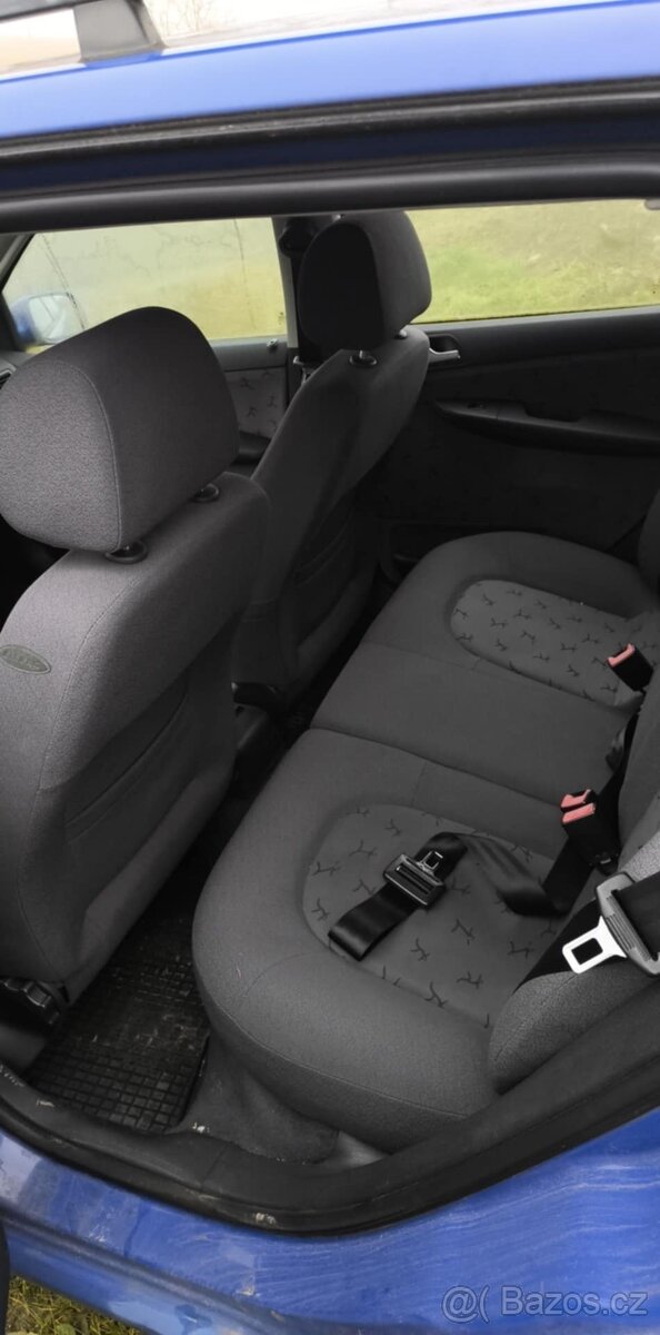 Škoda Fabia - 8