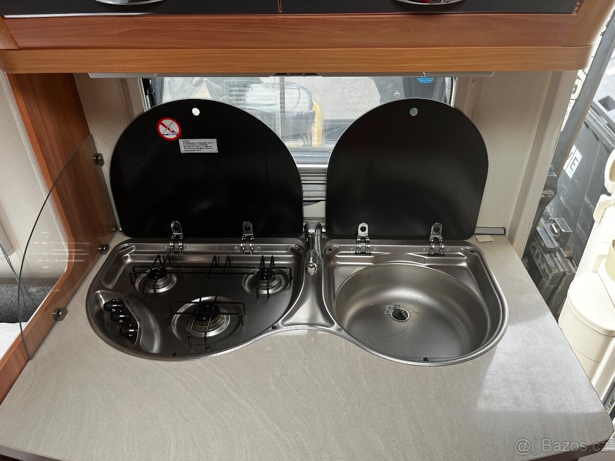 Karavan Hobby 24B De Luxe – r.v. 2011 – výborný stav - 8