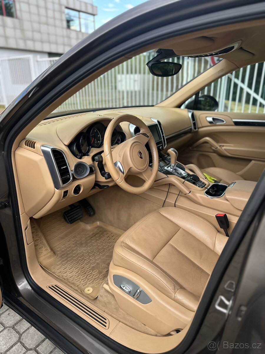 Porsche Cayene 3,0 TDI V6 Tiptronic 180 kW - 8