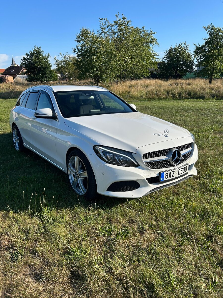 Mercedes Benz C - 8