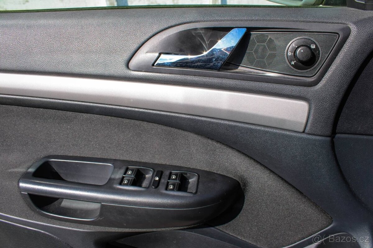 Škoda Octavia Combi 1.6 TDI CR DPF Classic - 8