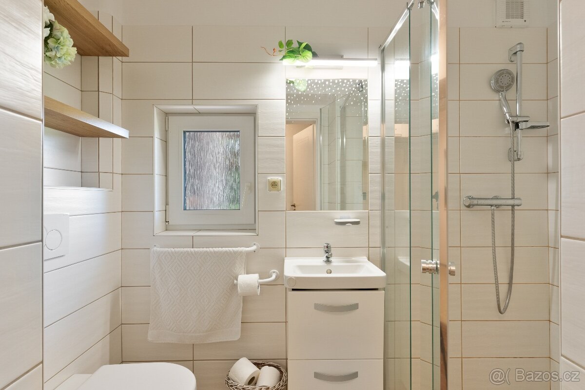 NOVÁ CENA Prodej domu 212m², pozemek 2 430m², Bořkov, Slaný - 8