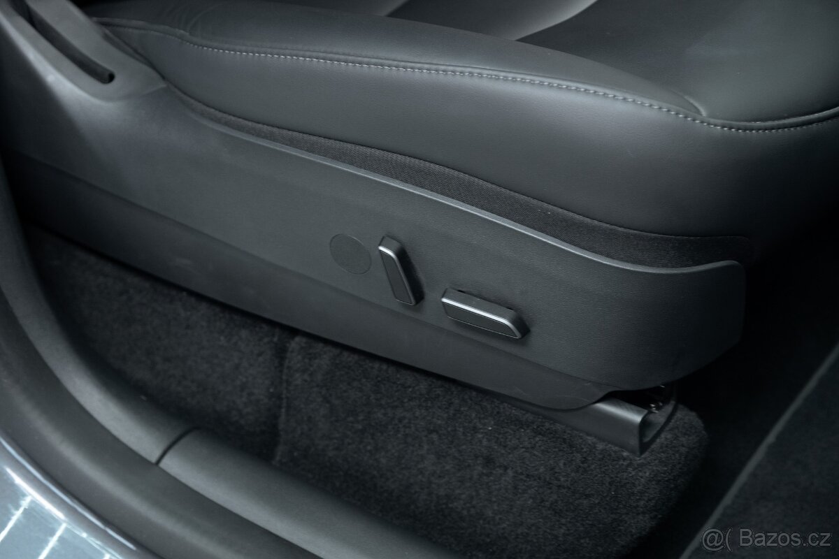 Tesla Model Y, Dual Motor Long Range 2022, DPH, sivá - 8