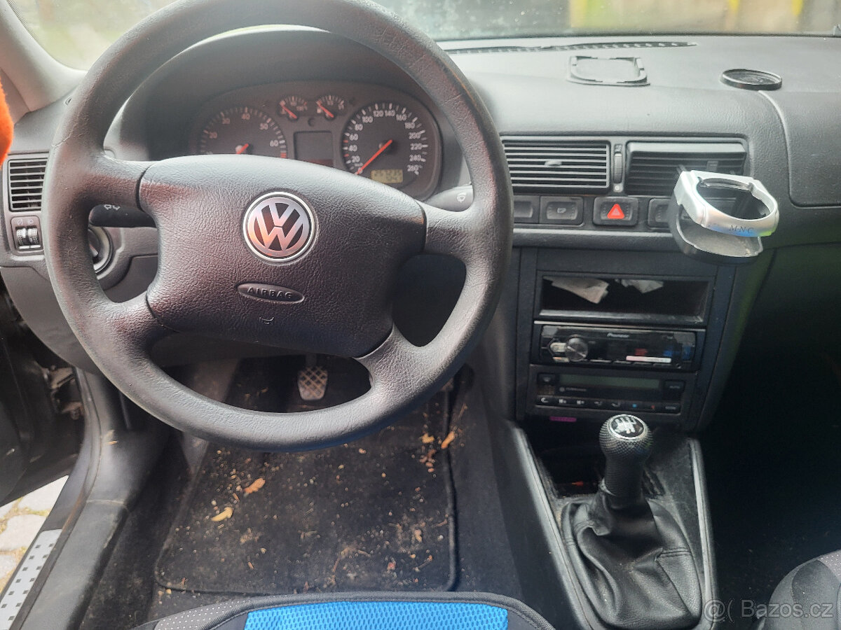 Golf IV Variant (2003) 1.6 16V 77KW Kombi na ND - 8