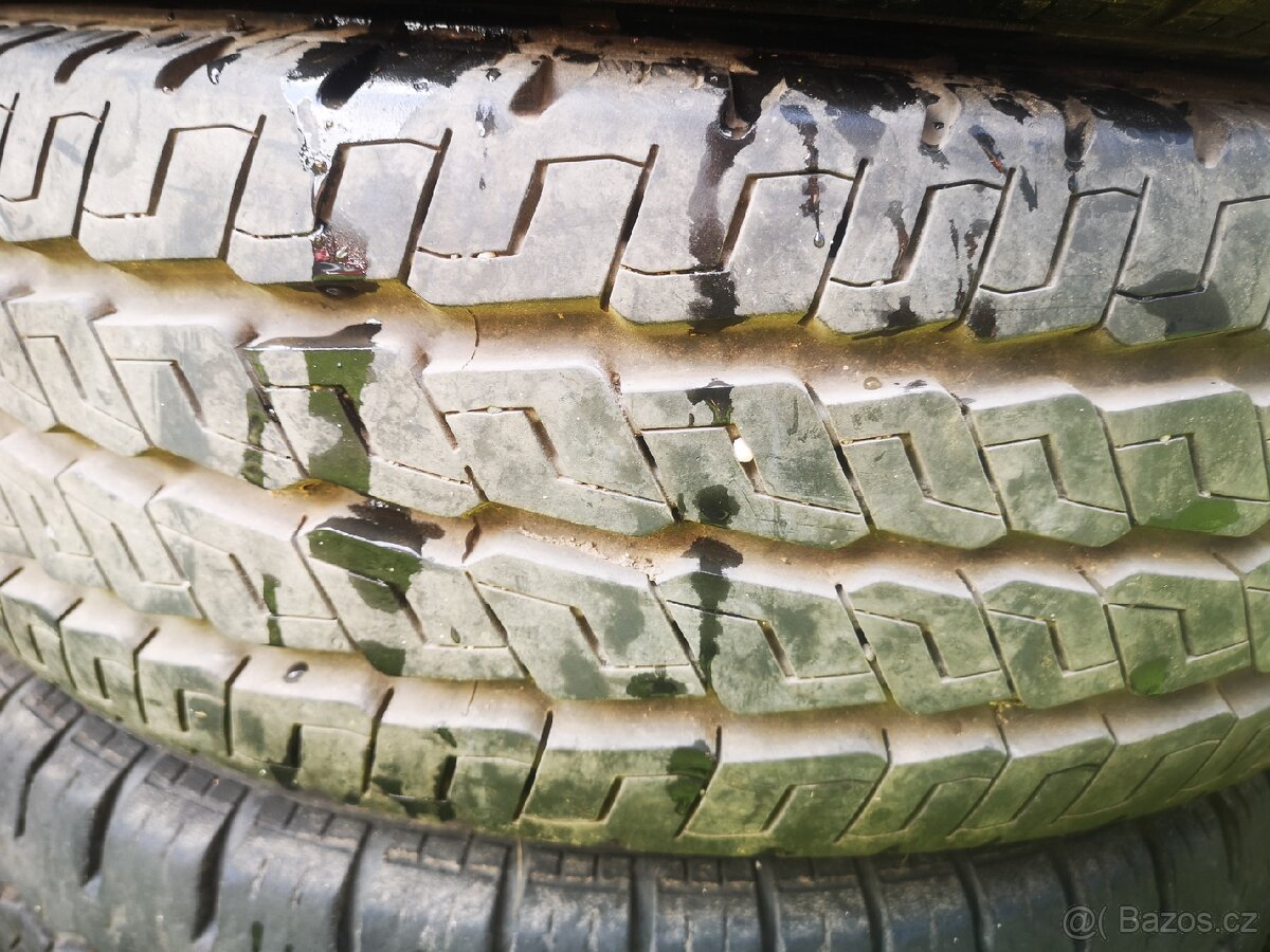 Prodám pneu i disky Ford Tranzit 195/70/R15C - 8