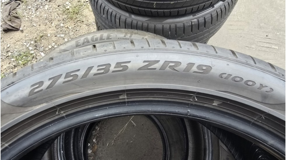Letní pneu 275/35/19 Pirelli - 8