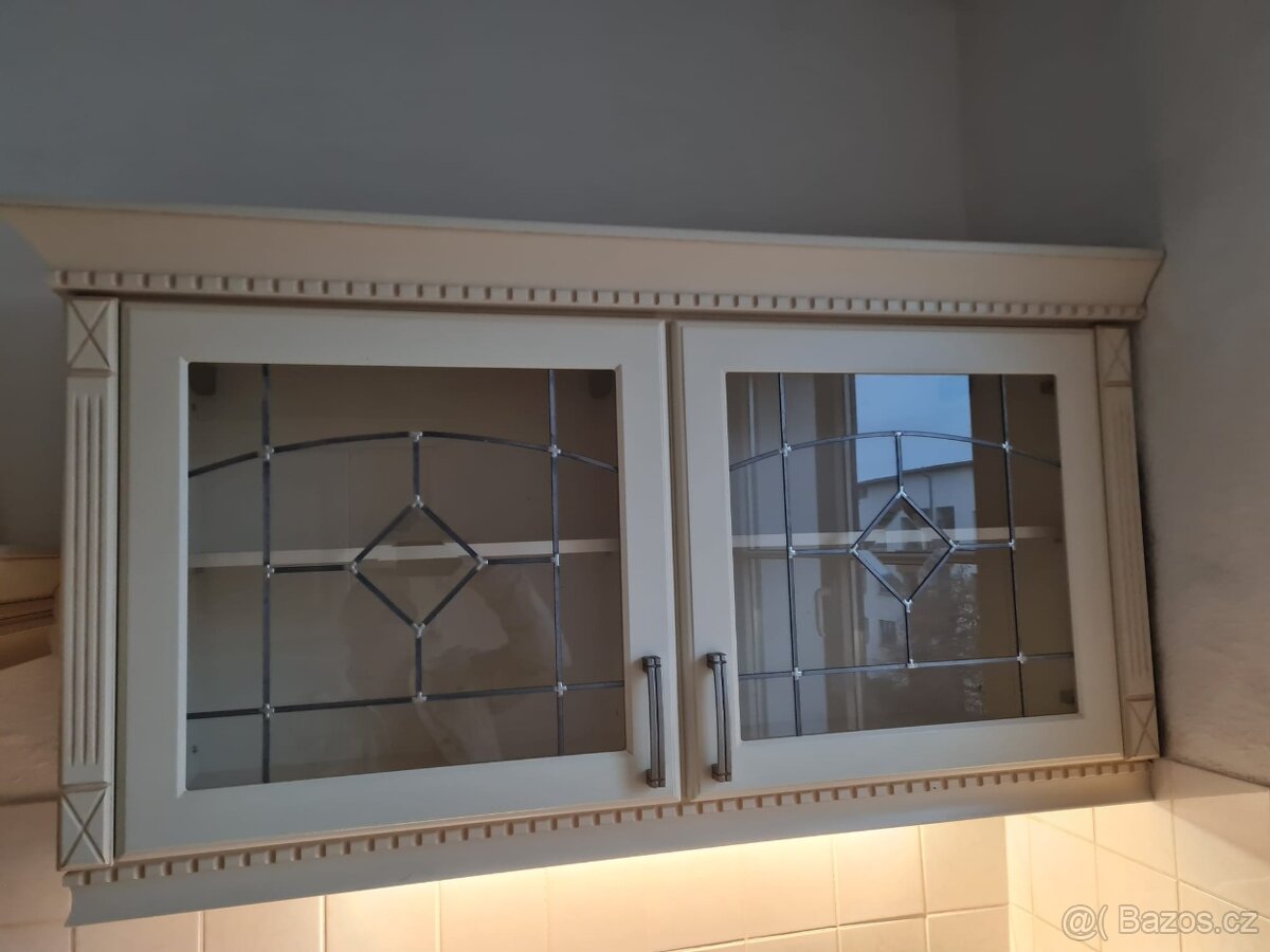 Kuchyně se spotřebiči - 5 metrů - 8