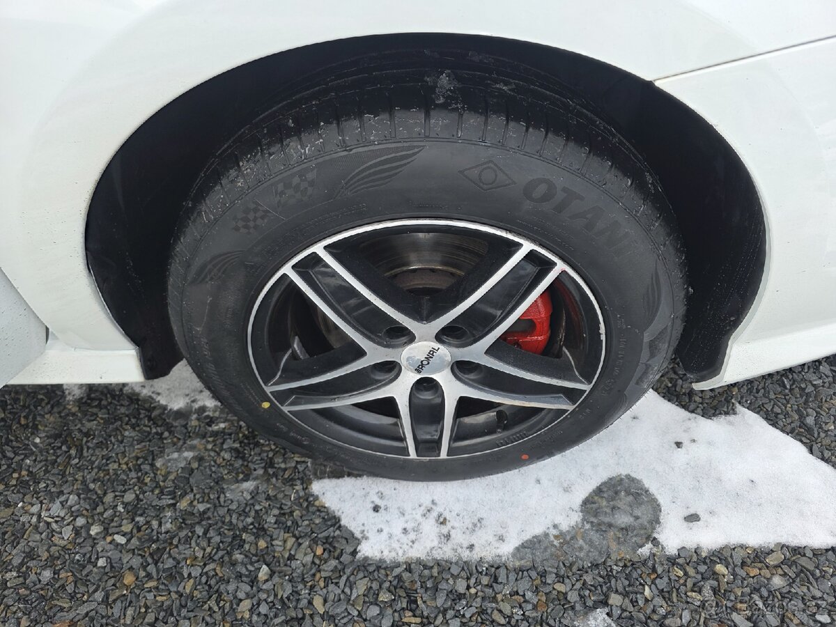 Renault Laguna
2.0 I 103kw - 8