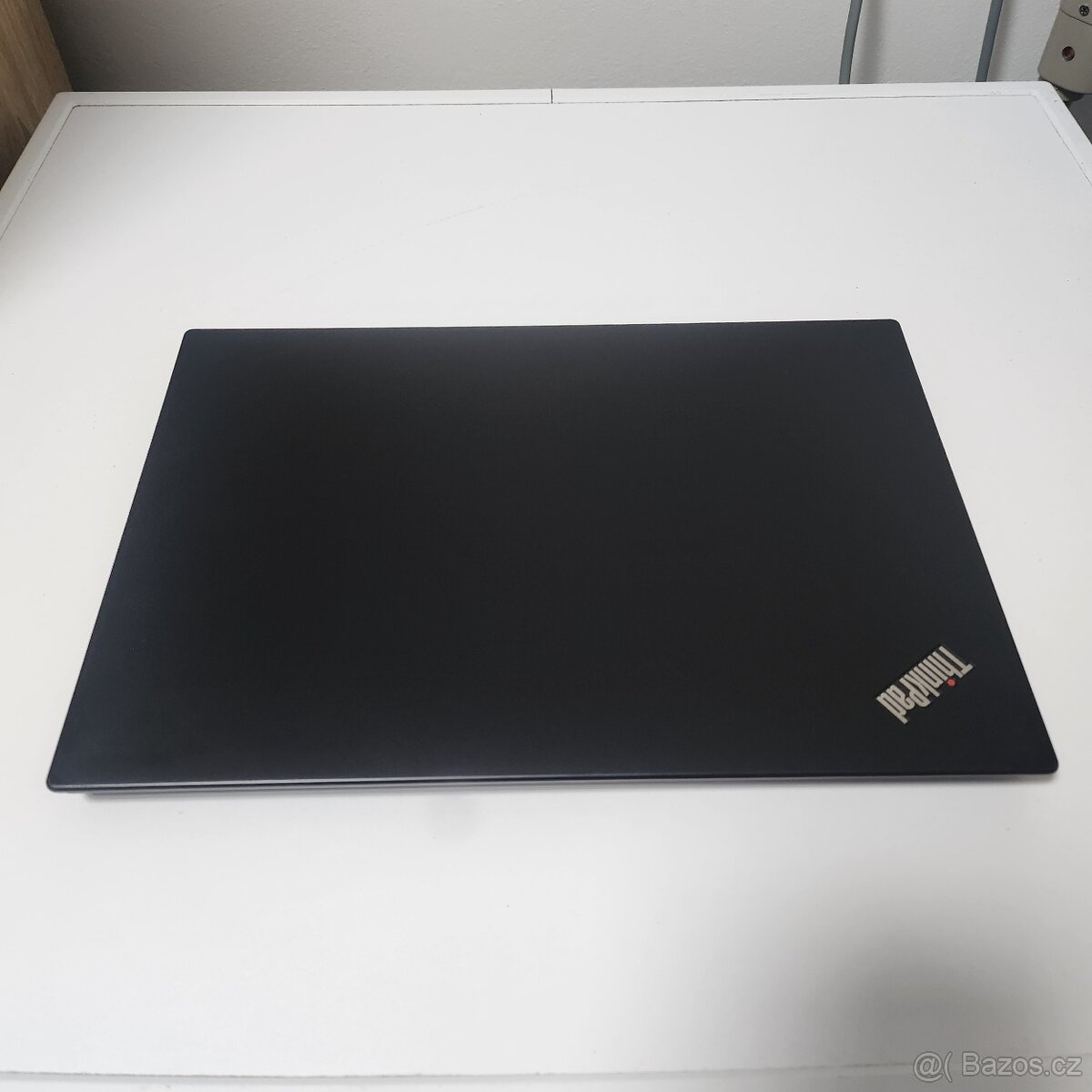 Lenovo Thinkpad X390 - 8