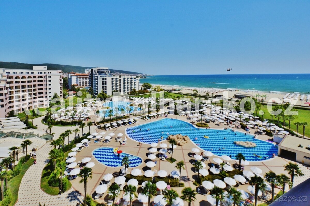 velmi prostorné a plně zařízené studio (1+kk, 50 m²) s balko - 8