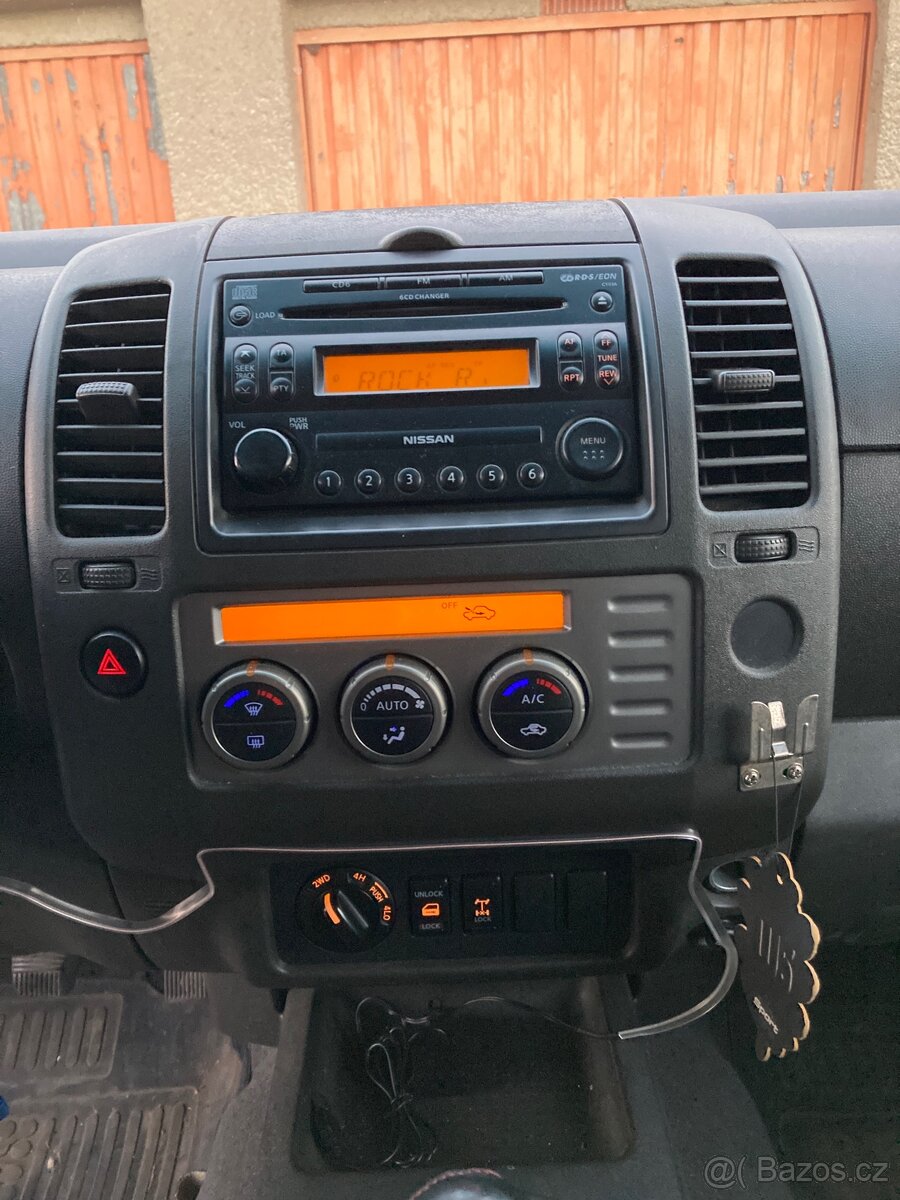 Nissan Navara D40, 128kW, 2006, Hardtop - 8