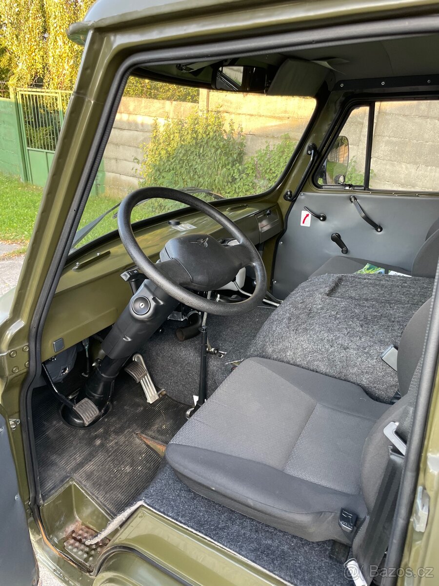 Uaz 452 Buchanka - 8
