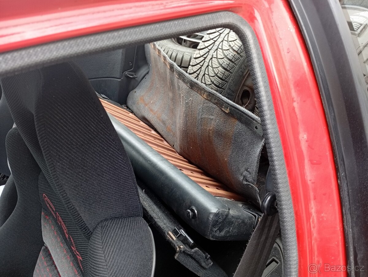 Prodám Honda CRX , 1.6/16V , 124 ps - 8