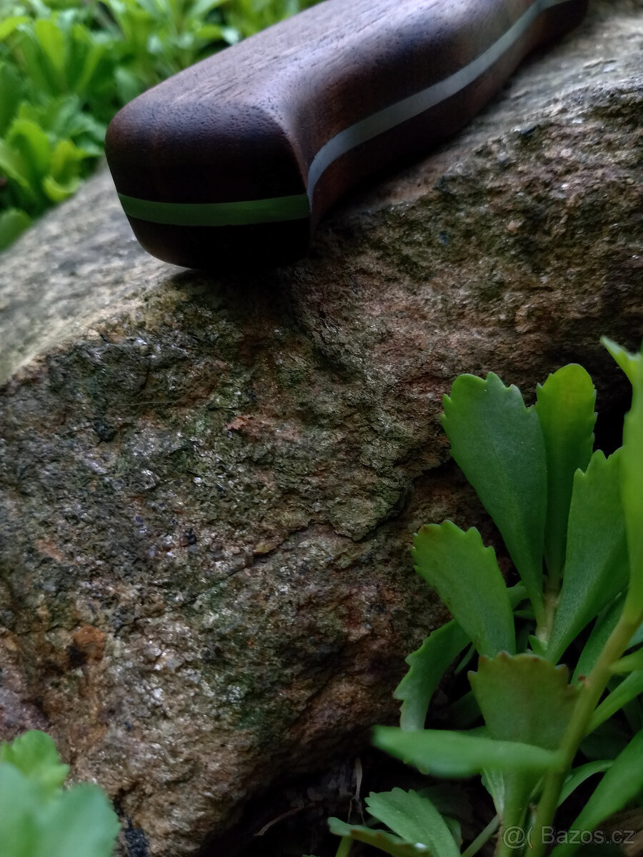 Rucne vyrobeny nuz, z N690 - 8