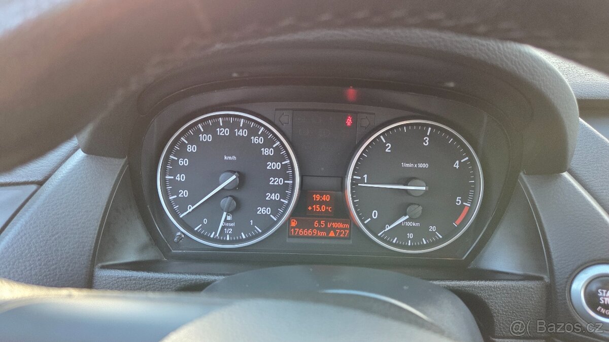 BMW X1 xDrive20d - 8