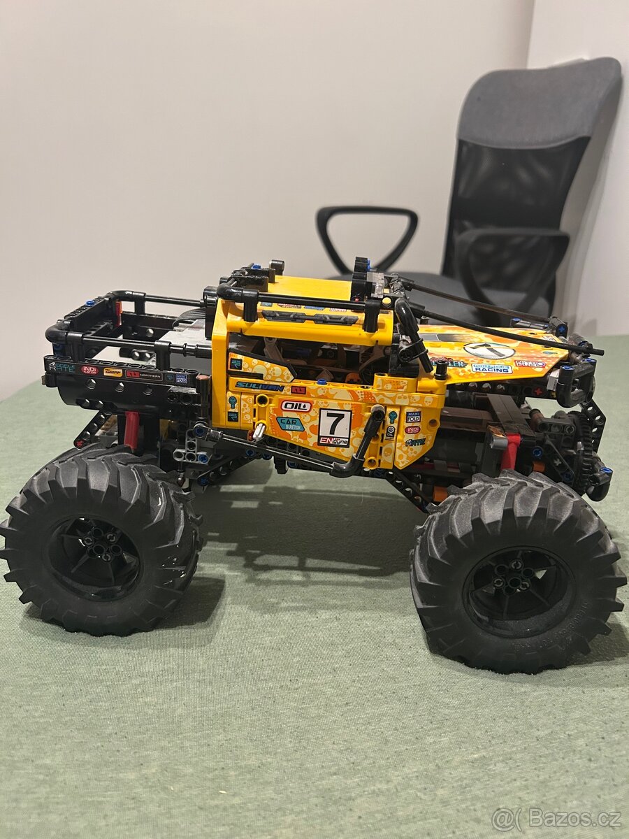 LEGO Technic 42099 RC Extrémní teréňák 4x4 - 8