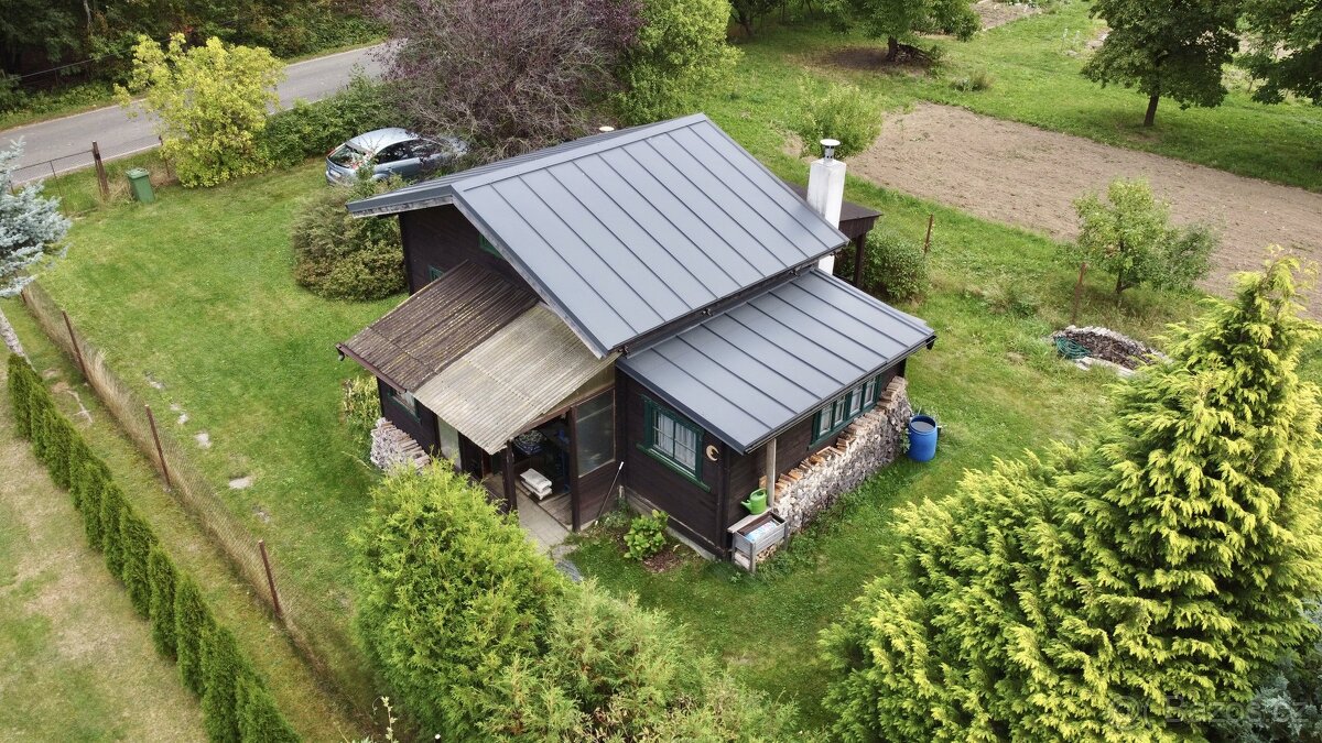 Prodej chaty 40m2 s rozlehlým pozemkem 1007m2 v obci Hraběší - 8