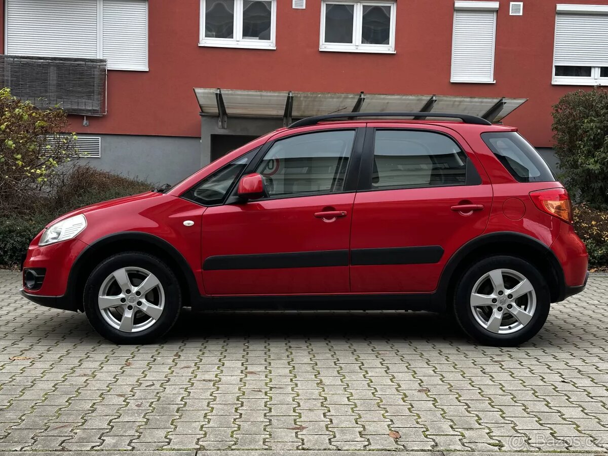 Suzuki SX4 1.6 16V 4x4 88kW 1. Majitel Tažné ALU kola 2013 - 8