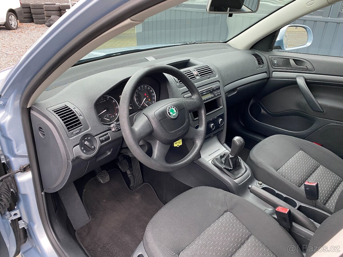 Škoda Octavia, 1.6 MPI 75kW-KLIMATIZACE-TZ-PDC - 8