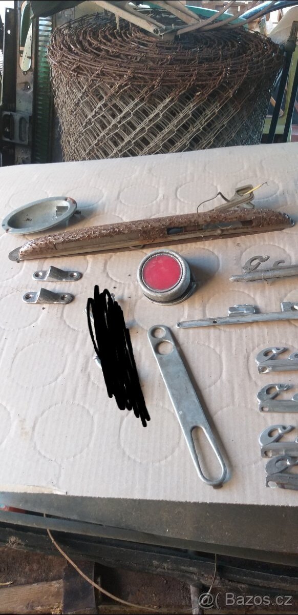 krytky světel octavia/felicia - 8