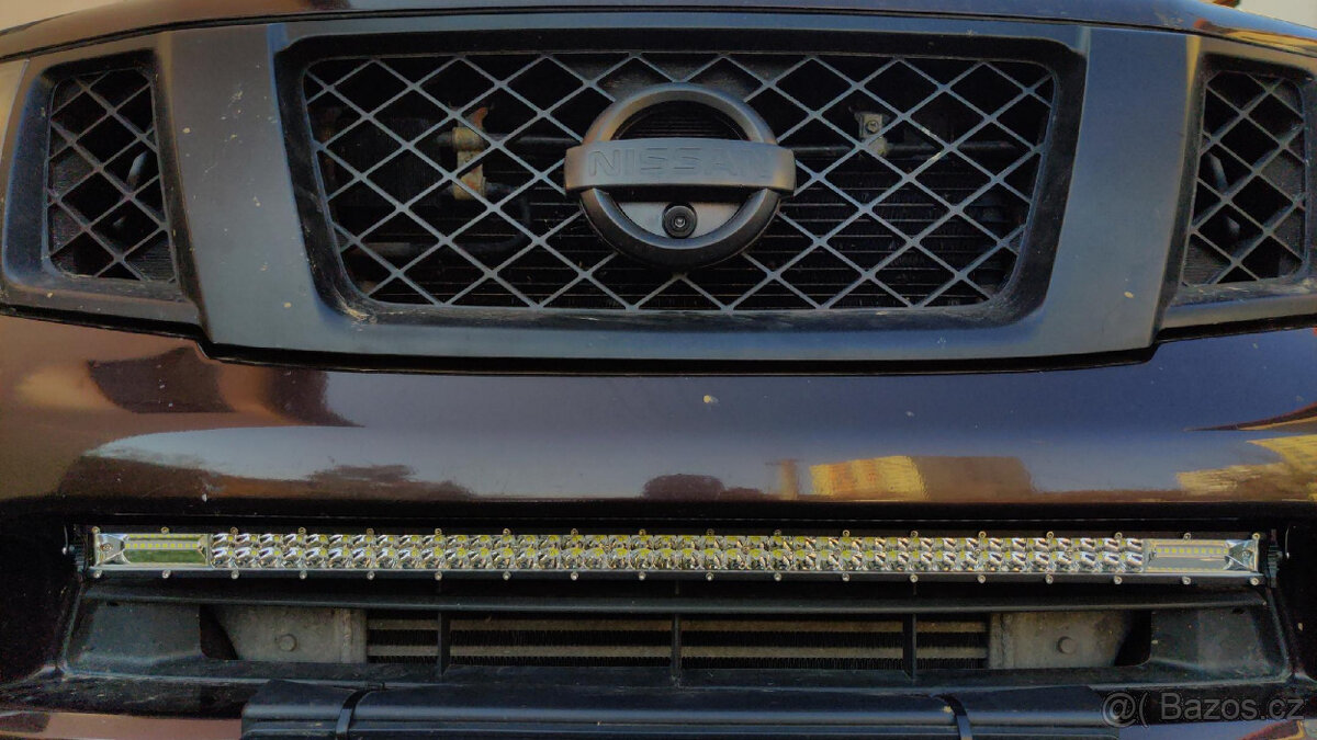 Nissan Pathfinder 3.0 V6 automat 7míst TOP STAV 2010 - 8