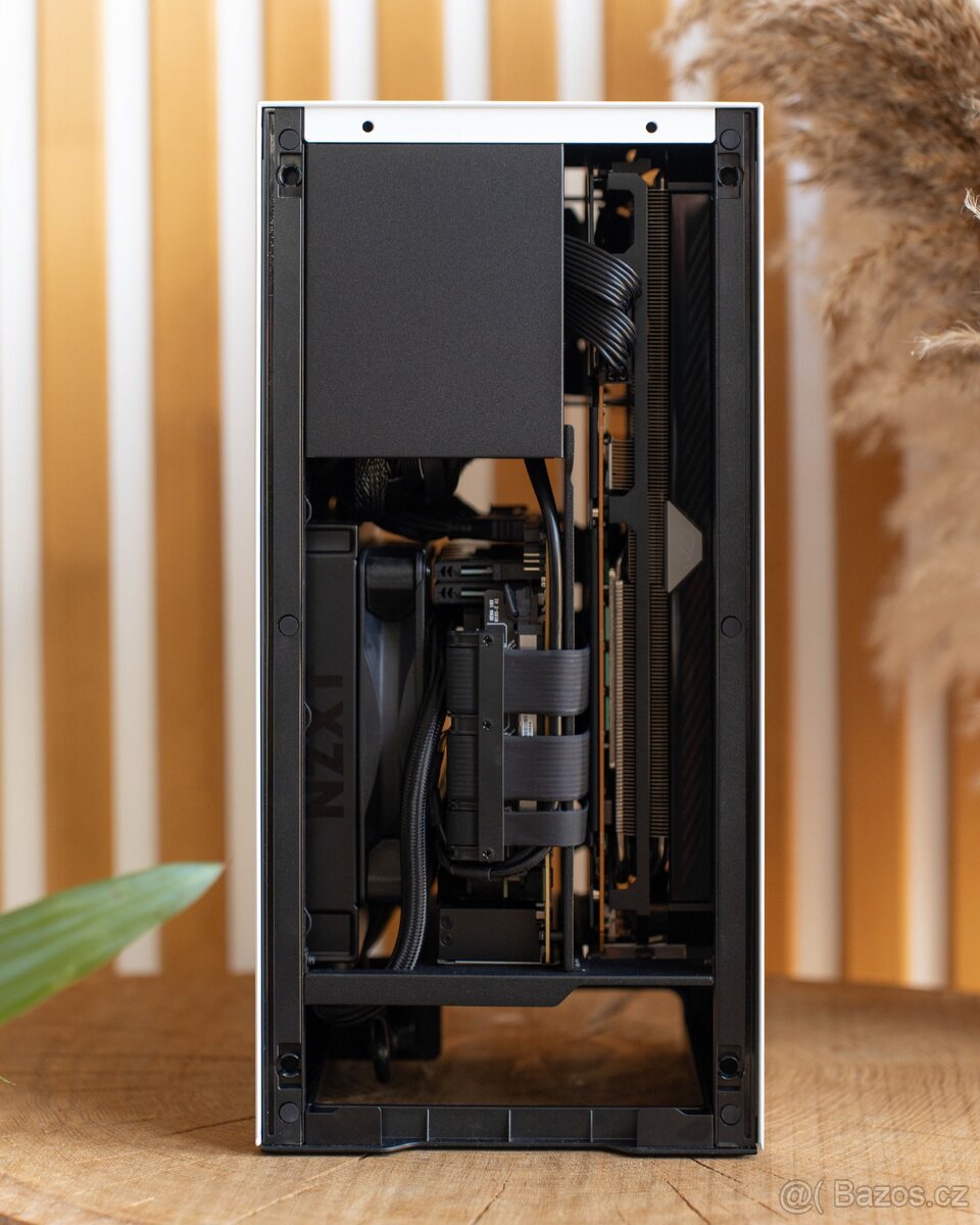 HERNÍ MINI PC - i7-11700F / 32GB / 1TB SSD / RX 6800 16GB - 8