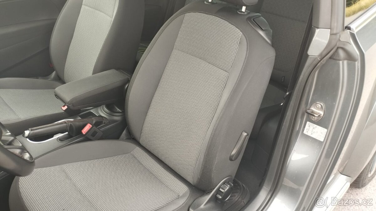 WV BEETLE 1,6TDI 2014, automat - 8