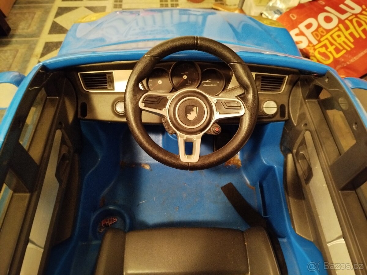 Dětské elektrické auto - 8