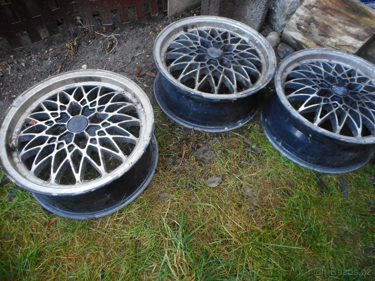 AL kola Exip 15" - 8