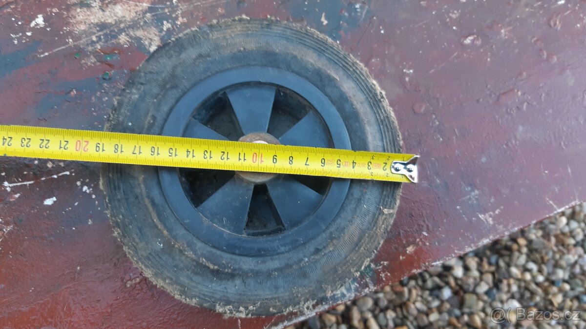 Otočná masivní kolečka - 8