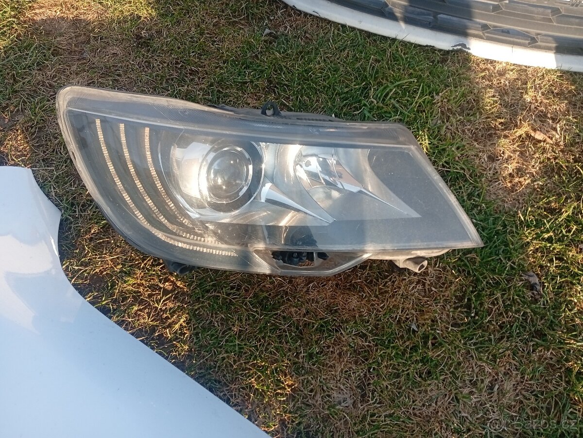 ŠKODA SUPERB 2 FACELIFT PŘEDEK, Z RV 2014 KAPOTA, NÁRAZNÍK - 8