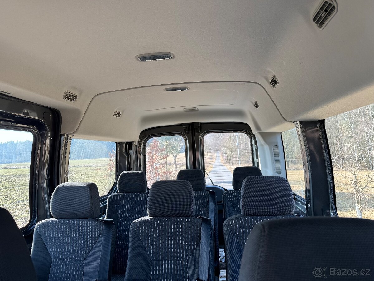 Ford Transit Bus 2,2TDCi 114kW FWD klima/9míst/3500kg/DP - 8
