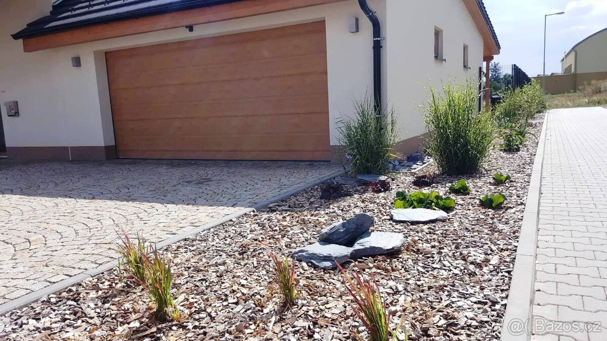 mulč, štěpka, - 8