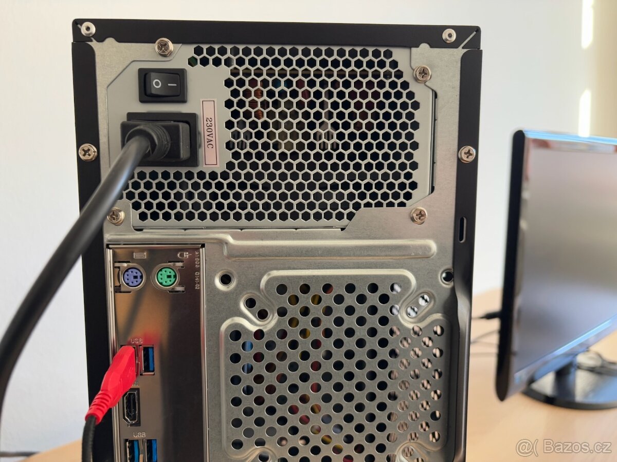 Intel Core i7-8700, 8GB RAM, SSD 512 GB, WIN 11 - 8