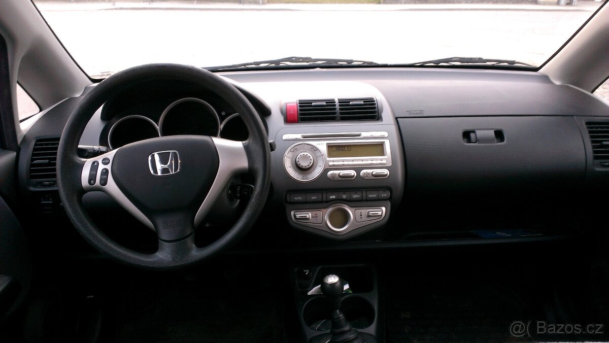 Honda Jazz 1.3 i-DSi - 8