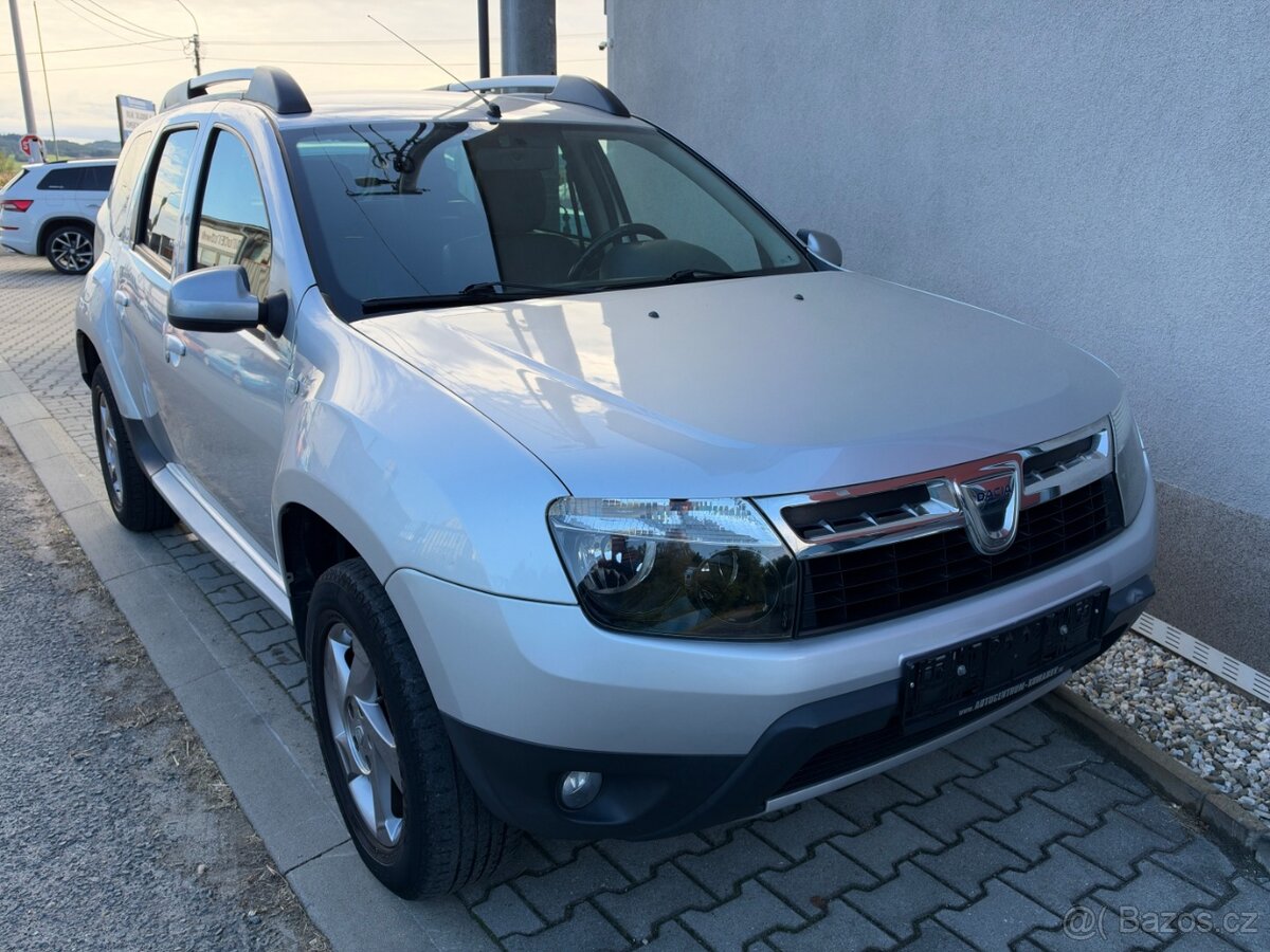 Dacia Duster 1.6 16V 4x4 - 8