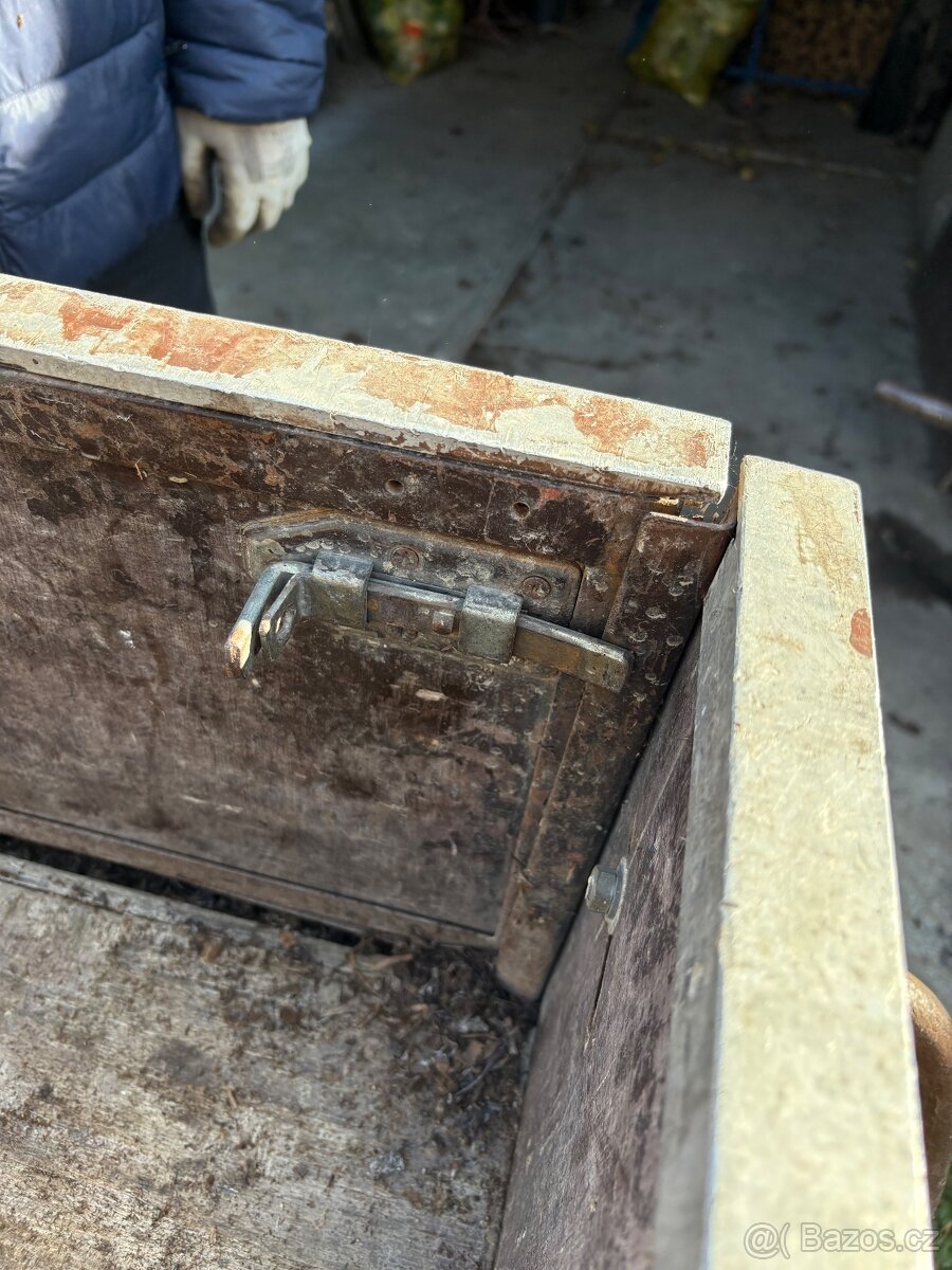 Přívěsný vozík za auto - 8