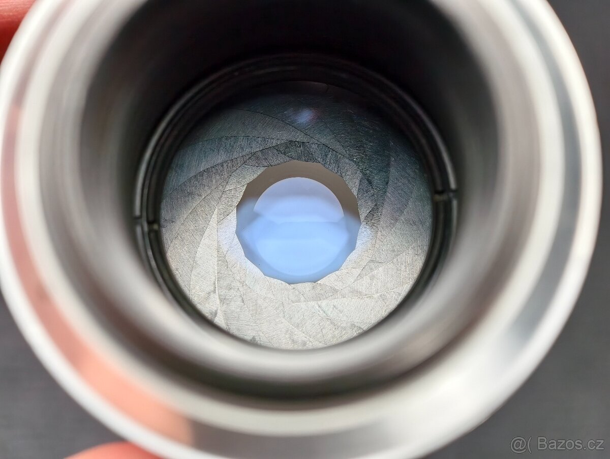 Meyer Optik Trioplan 100mm f2,8 red V M42 - 8