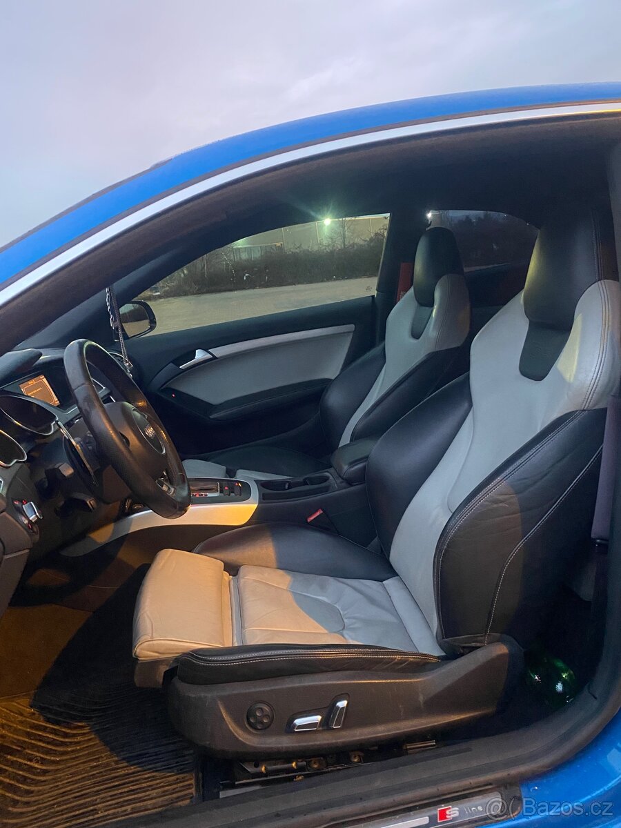 Audi A5 Coupe 2.0 TFSI quattro - 8