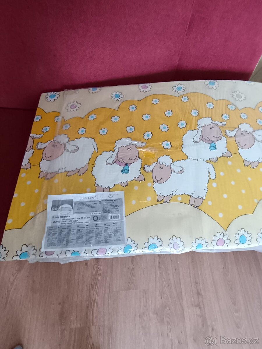 Dětská postel masiv buk s roštem a matrací - 8