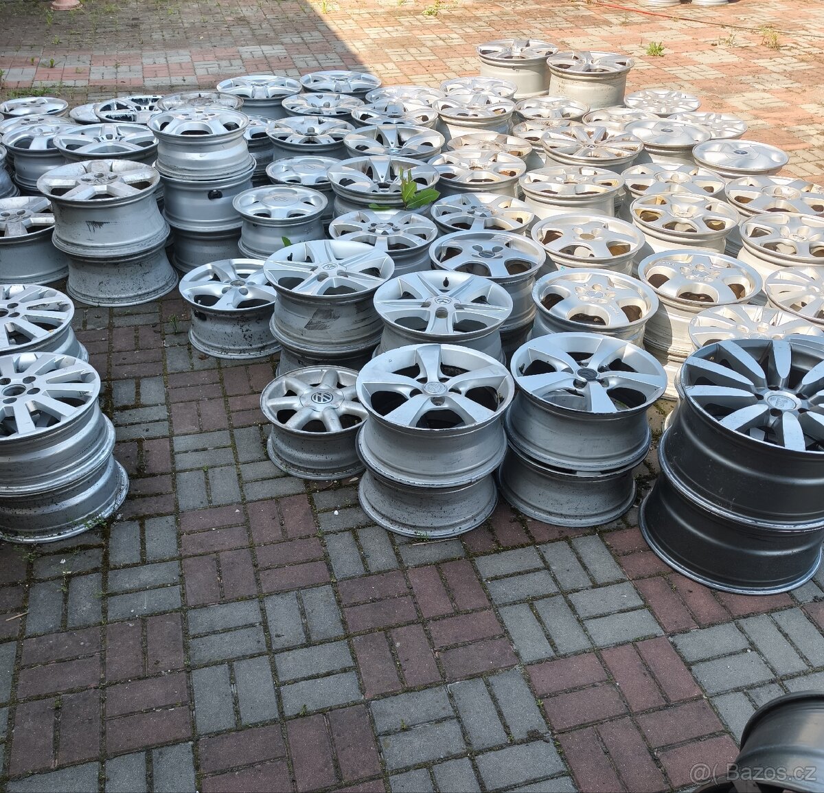 PRODEJ PNEU PO PÁRECH (2KS) 17"-21" - 8