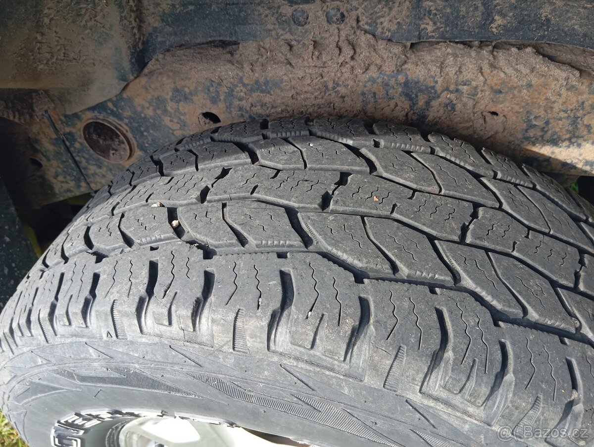 Ranger 2.2 4x4 - 8