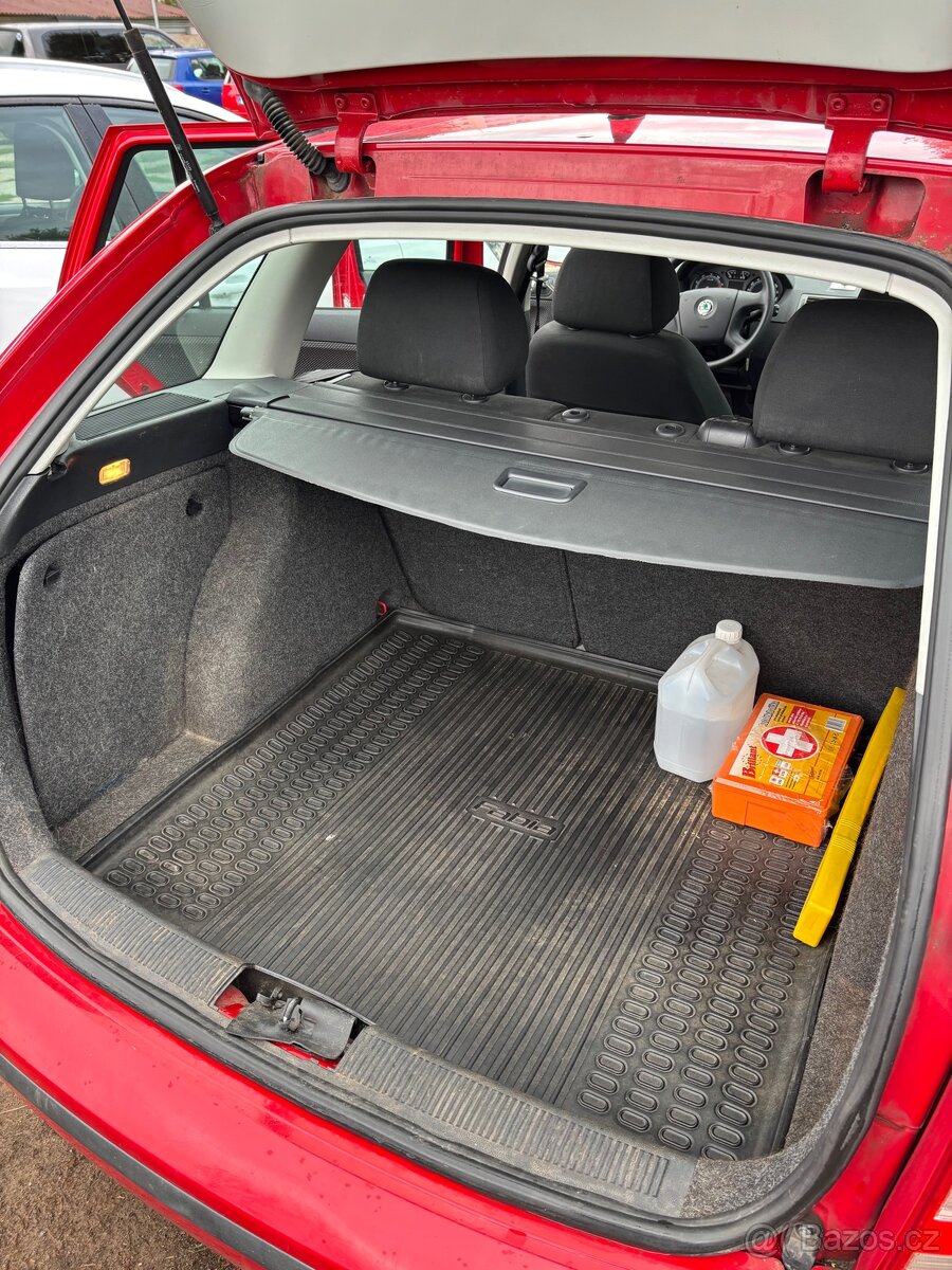 ŠKODA FABIA COMBI 1.2 HTP 2006 - 8