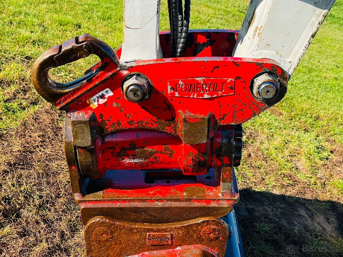 Kolové rypadlo Takeuchi TB295W - 8